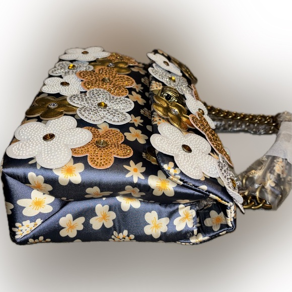 Kensington Daisy Convertible Shoulder Bag - Floral Embellished with Chain Strap - Picture 12 of 13